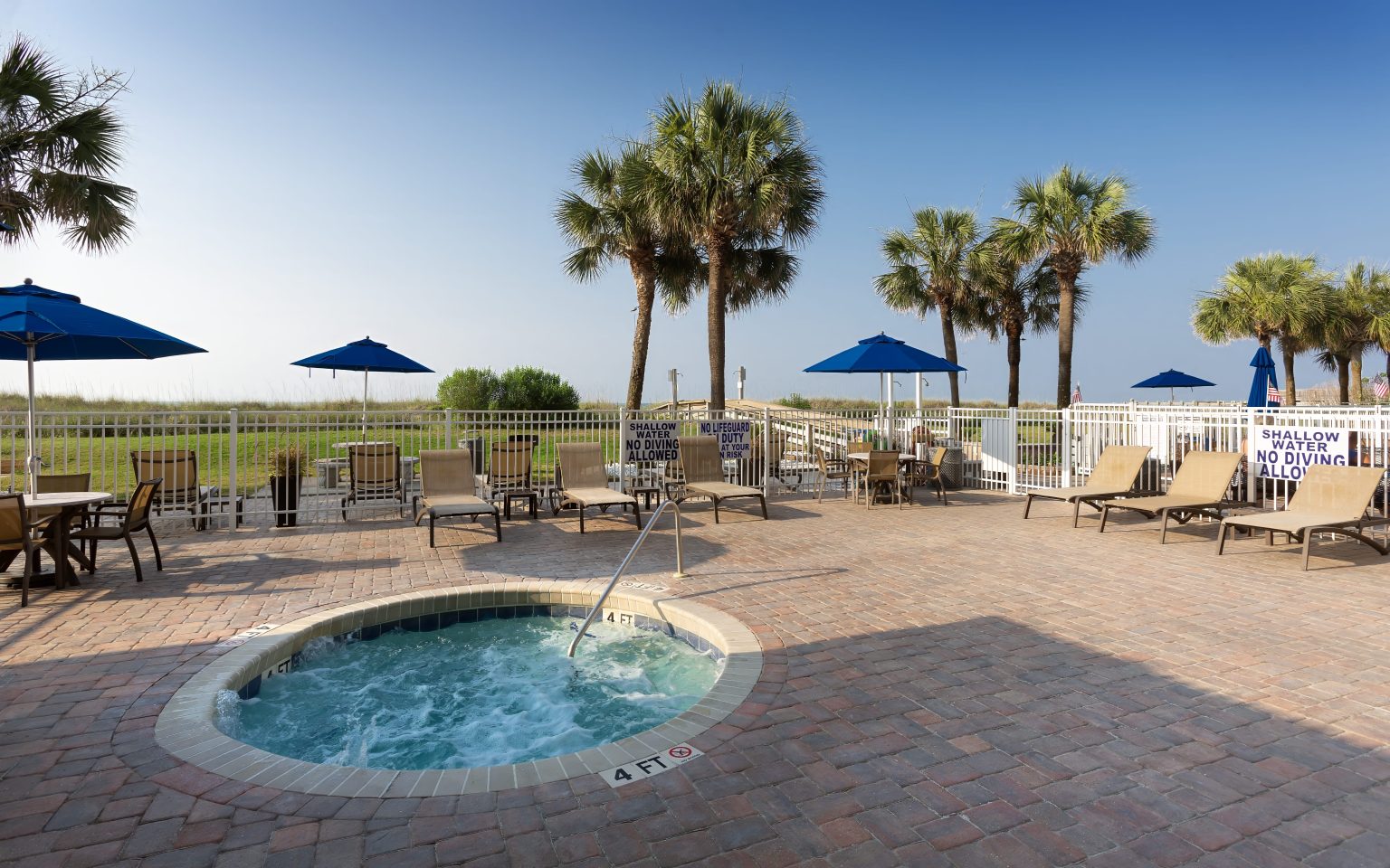 Amenities – Maritime Beach Club